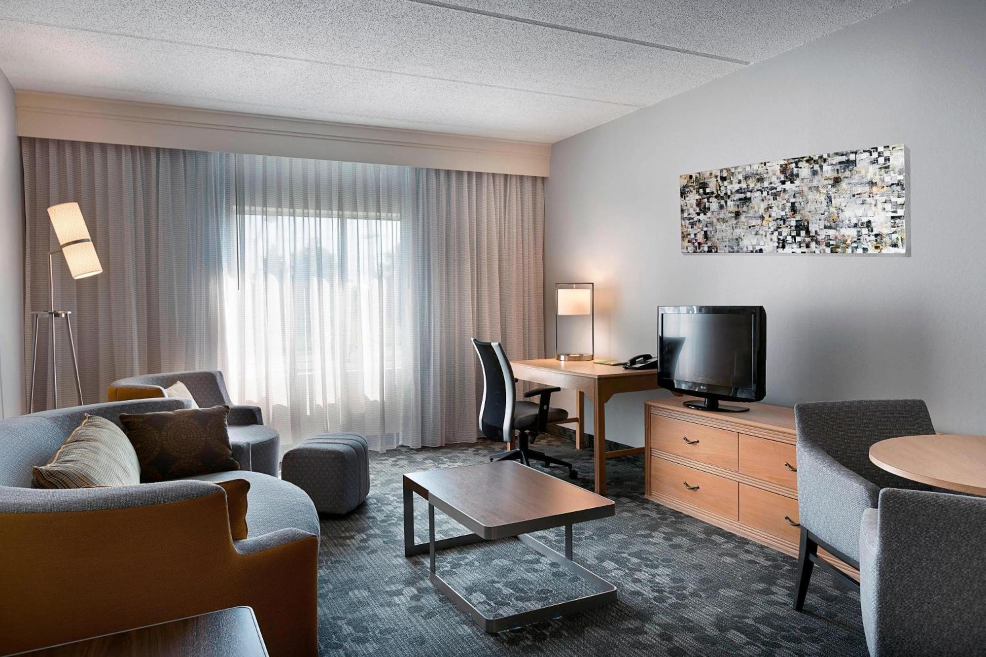 Courtyard By Marriott Myrtle Beach Broadway Esterno foto
