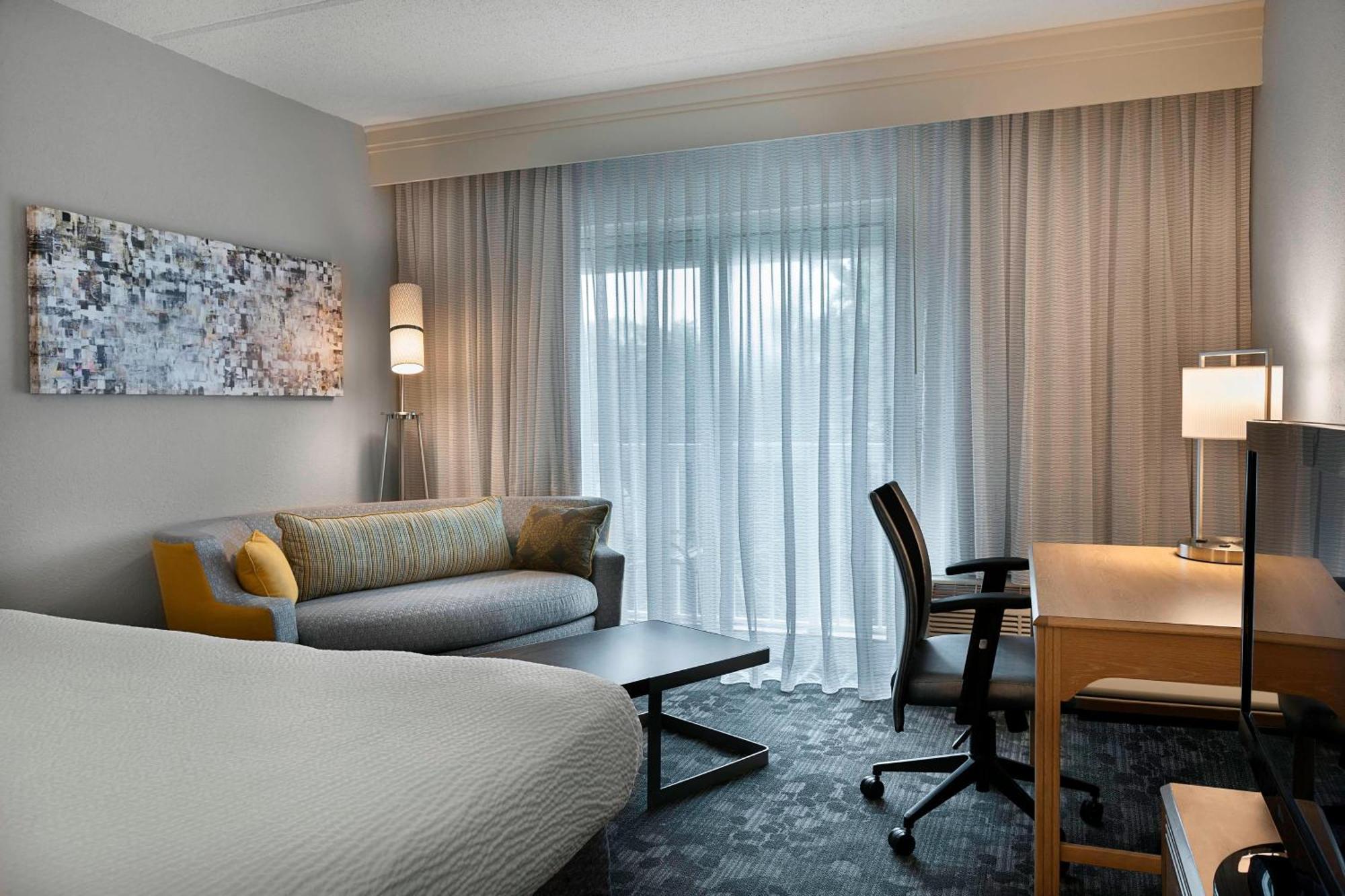 Courtyard By Marriott Myrtle Beach Broadway Esterno foto