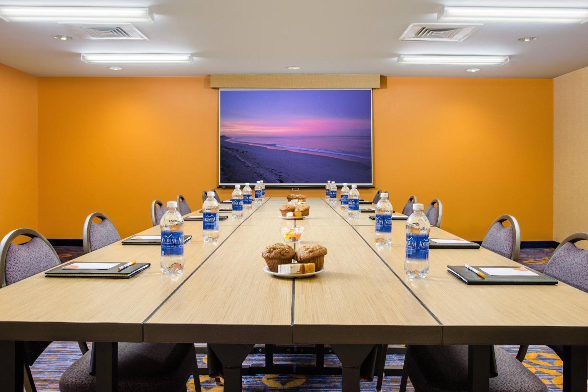 Courtyard By Marriott Myrtle Beach Broadway Esterno foto