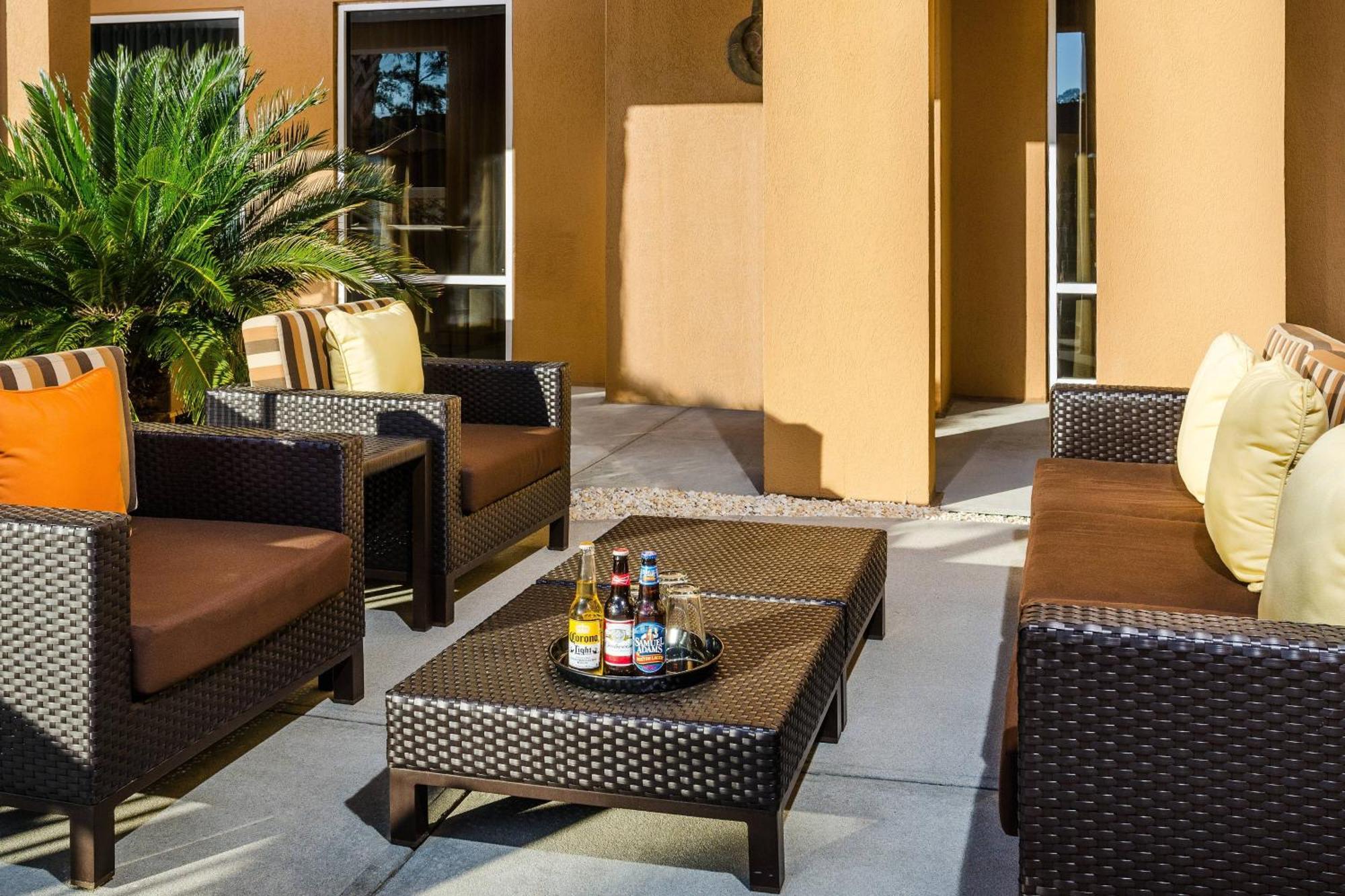 Courtyard By Marriott Myrtle Beach Broadway Esterno foto